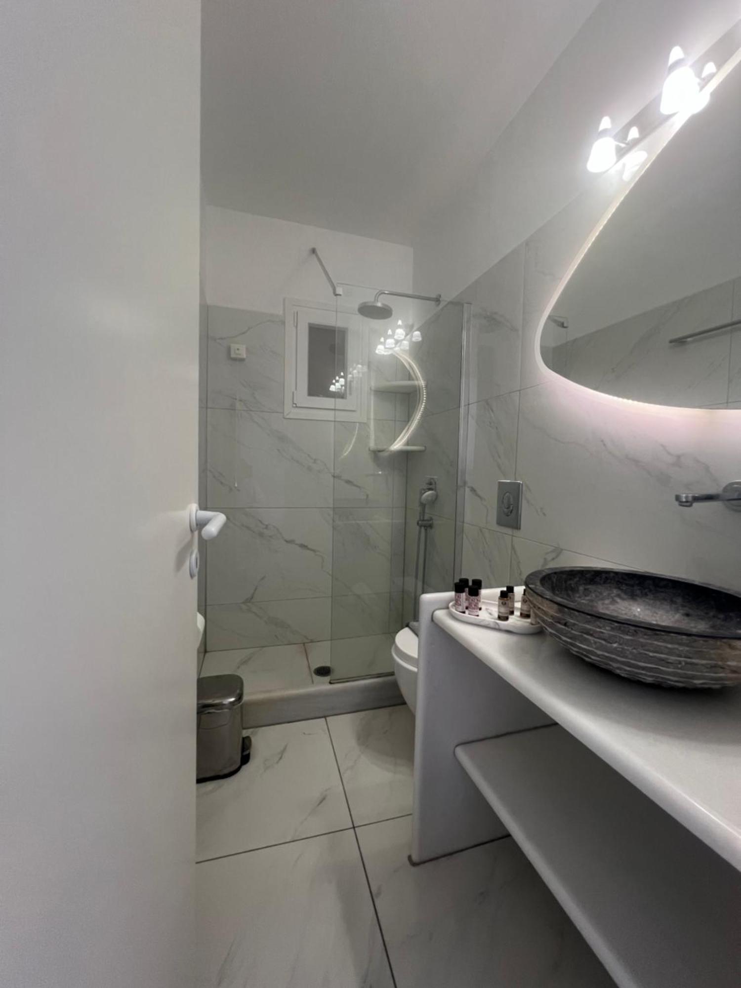Katerina Apartments & Studios Науса Екстериор снимка